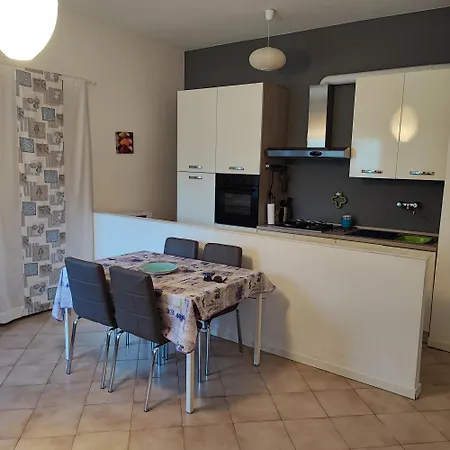 Ampio Bilocale Con Giardino Appartamento