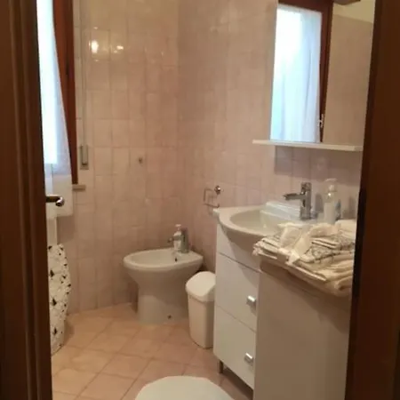 Ampio Bilocale Con Giardino Appartamento