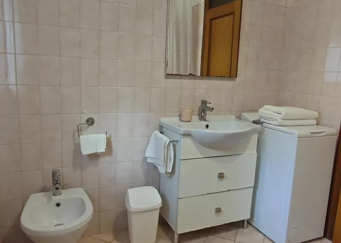 Apartman Ampio Bilocale Con Giardino