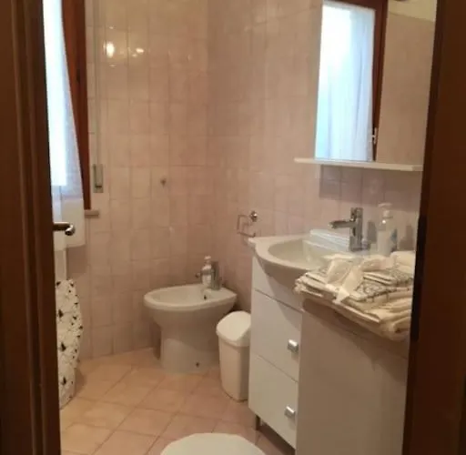 Ampio Bilocale Con Giardino Apartman